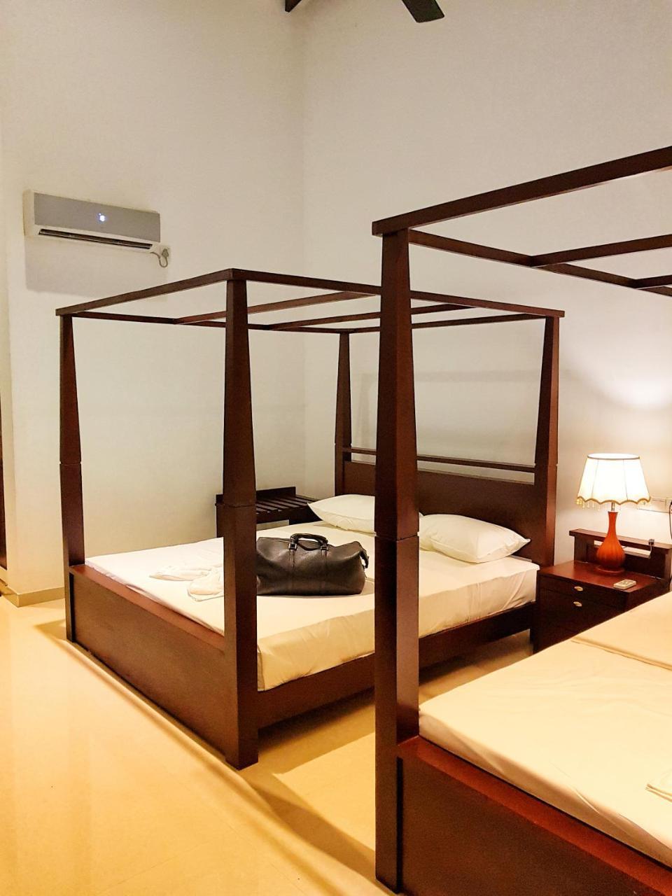 Livinya Holiday Resort Kataragama Luaran gambar