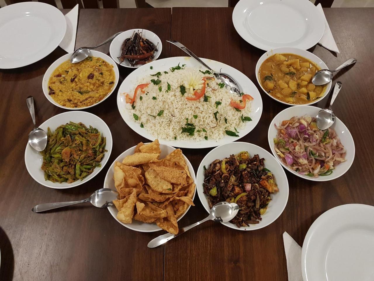 Livinya Holiday Resort Kataragama Luaran gambar